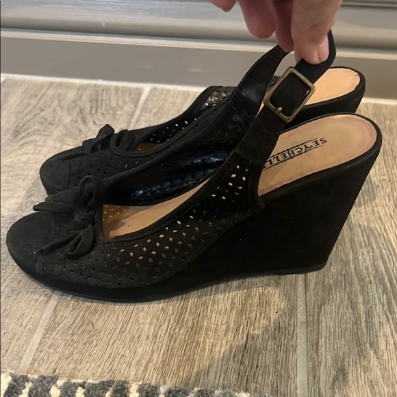 Seychelles Black Suede Leather Slingback Wedges with Bow Detail size 7 1/2 - Picture 4 of 11